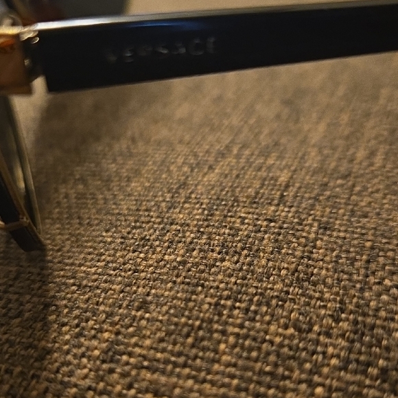 Versace Black Aviator Sunglasses with Metal Frame - Picture 7 of 9